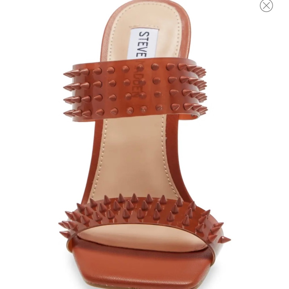 Stylish Steve Madden heels. Brand new in box. Never worn. Great for summer!!!